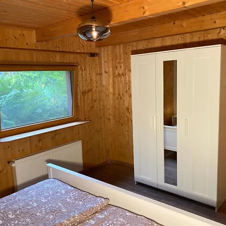 Σπίτι διακοπών Im Harz, Direkt Am Wald, Terrasse&garten, Grill, Ruhige Lage, Wlan, Wandern, Wienrode