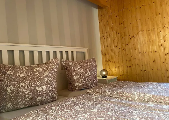 Casa de Férias Im Harz, Direkt Am Wald, Terrasse&garten, Grill, Ruhige Lage, Wlan, Wandern, Wienrode